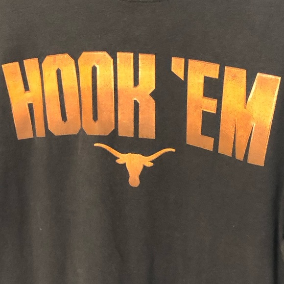 Brown Authentic Apparel Hook’Em Horns Graphic Tee, Size Small - Picture 2 of 3